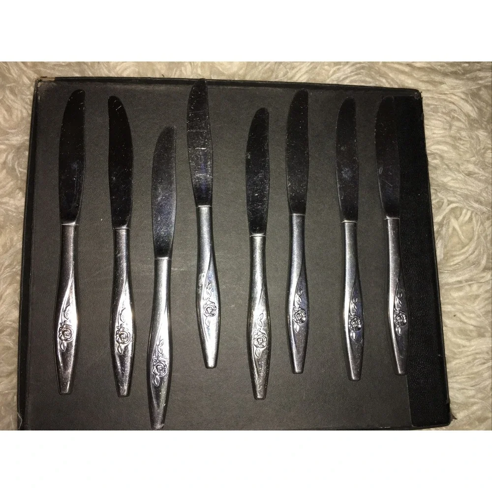 Oneida craft 12 Deluxe Stainless Lasting Rose Dinner Butter lot Knives